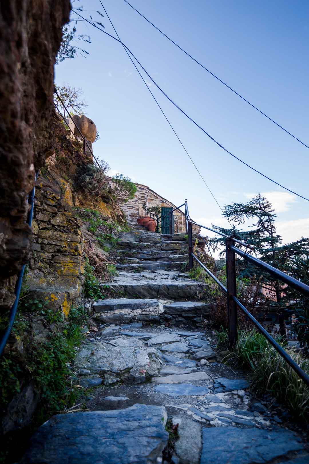 going up to the viewpoint over vernazza