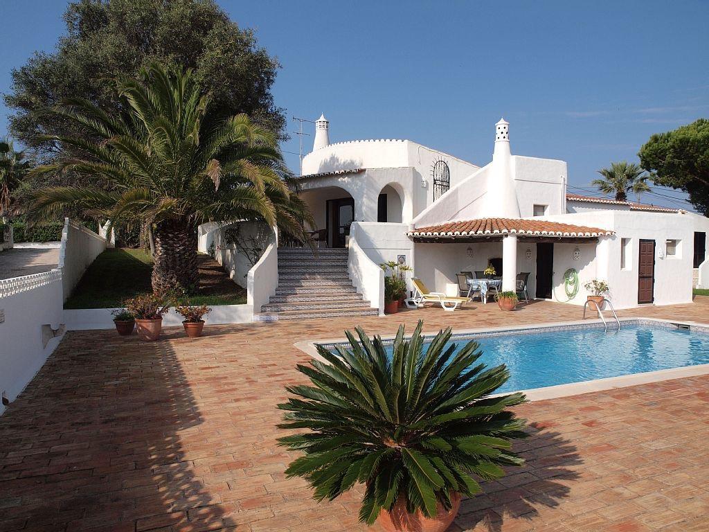 villa gatao one of the best carvoeiro villas