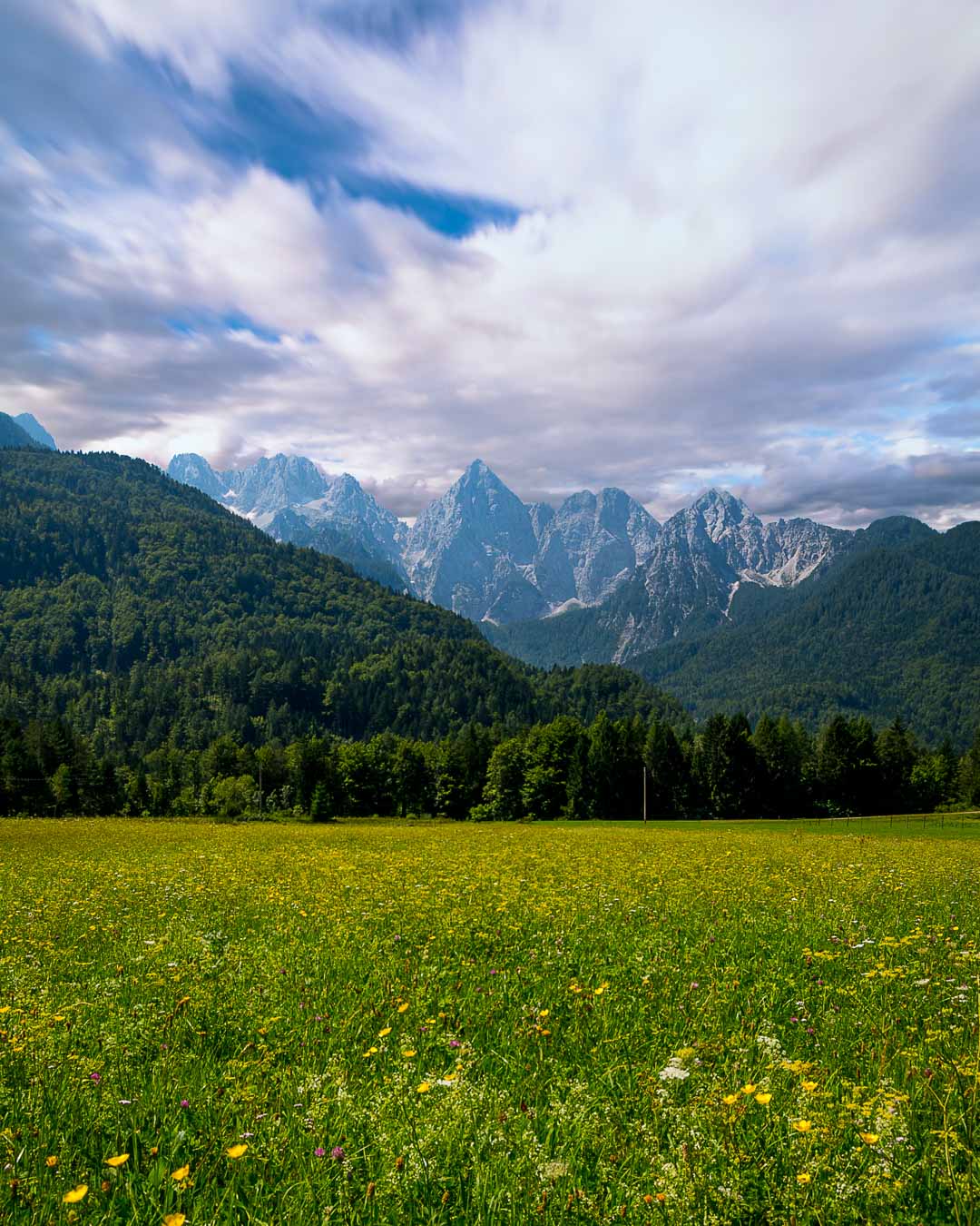 The impressive Slovenian mountain range from afar