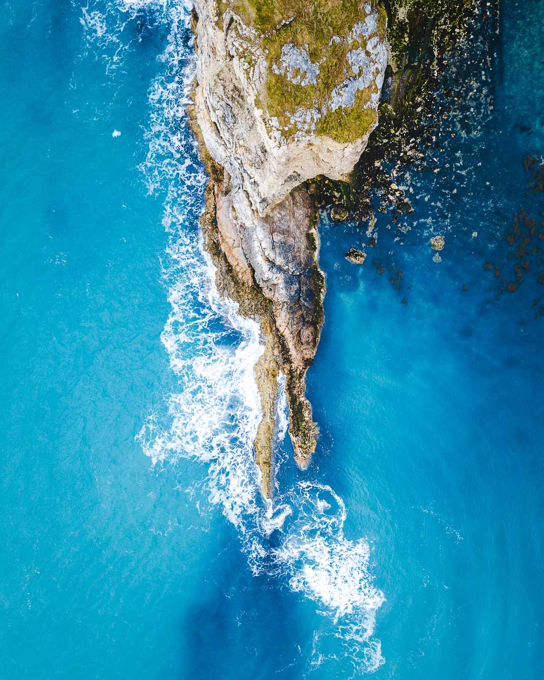 right side cliffs of lulworth cove from above