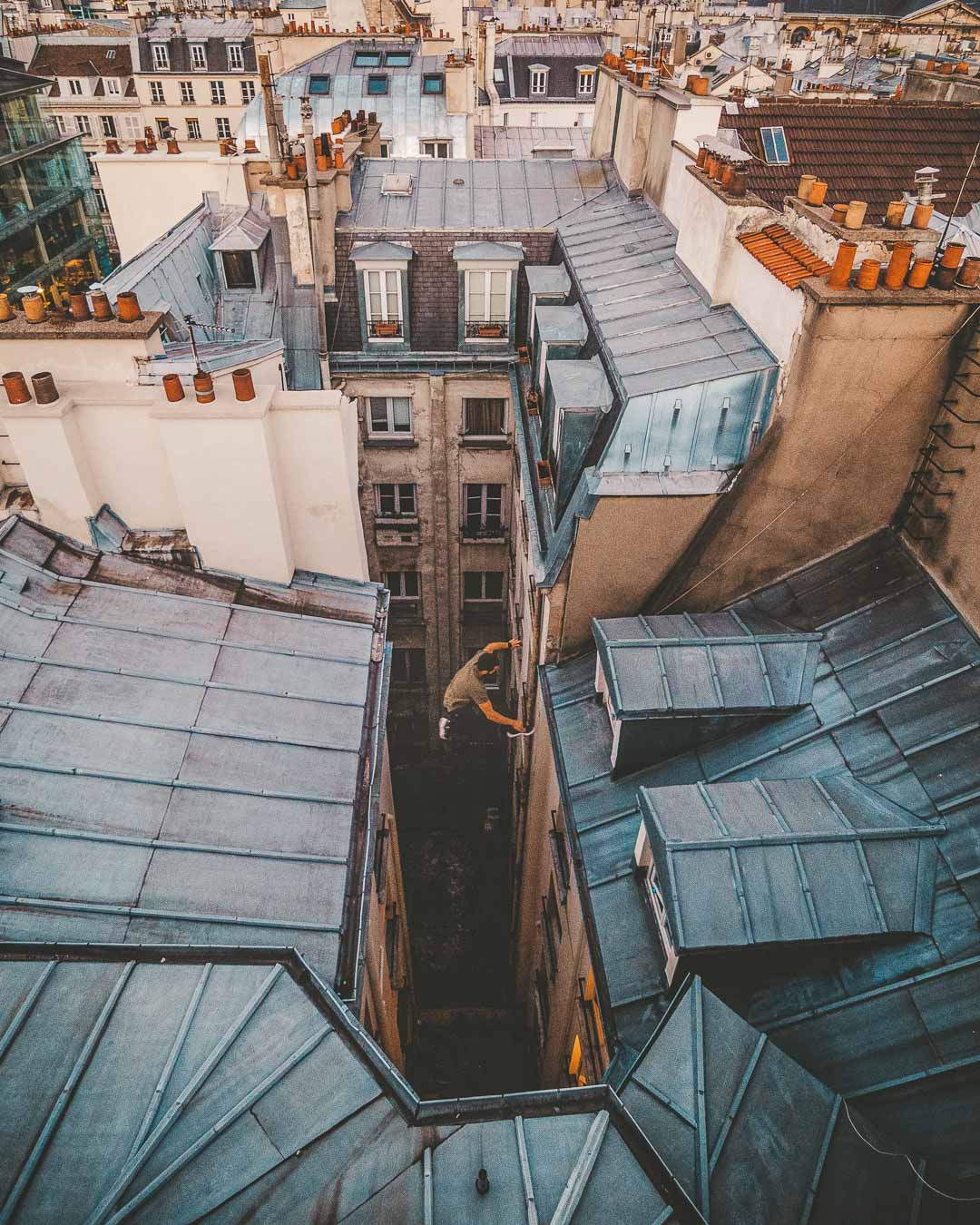 big roof gap in place vendome