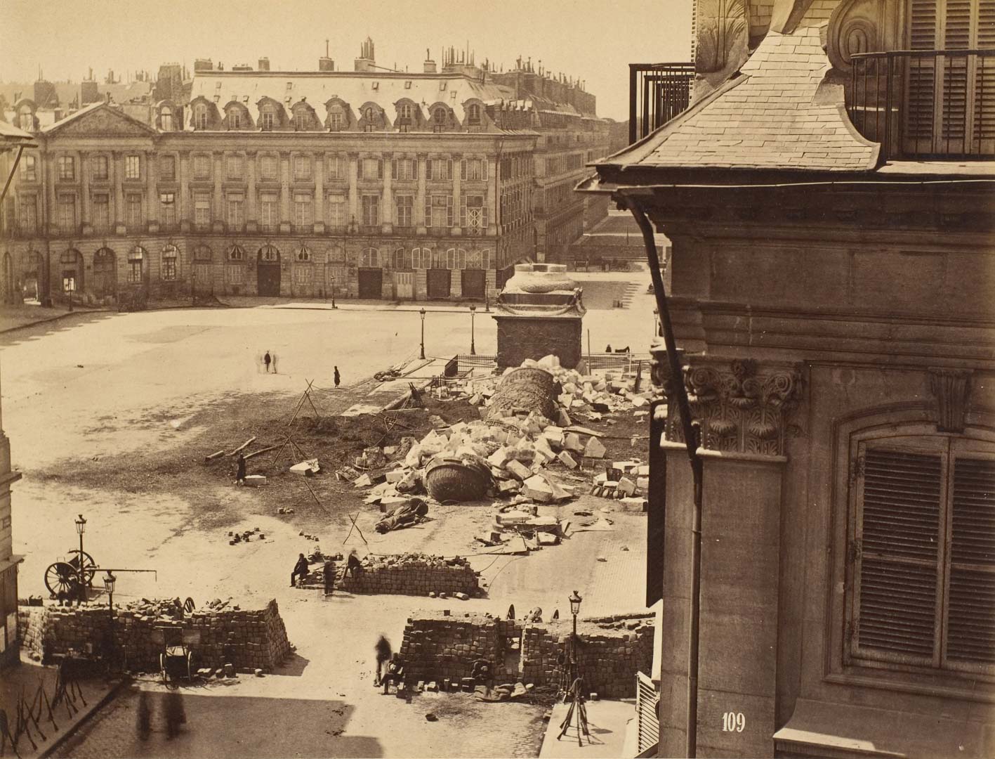 Colomne de vendome destroyed vendome column