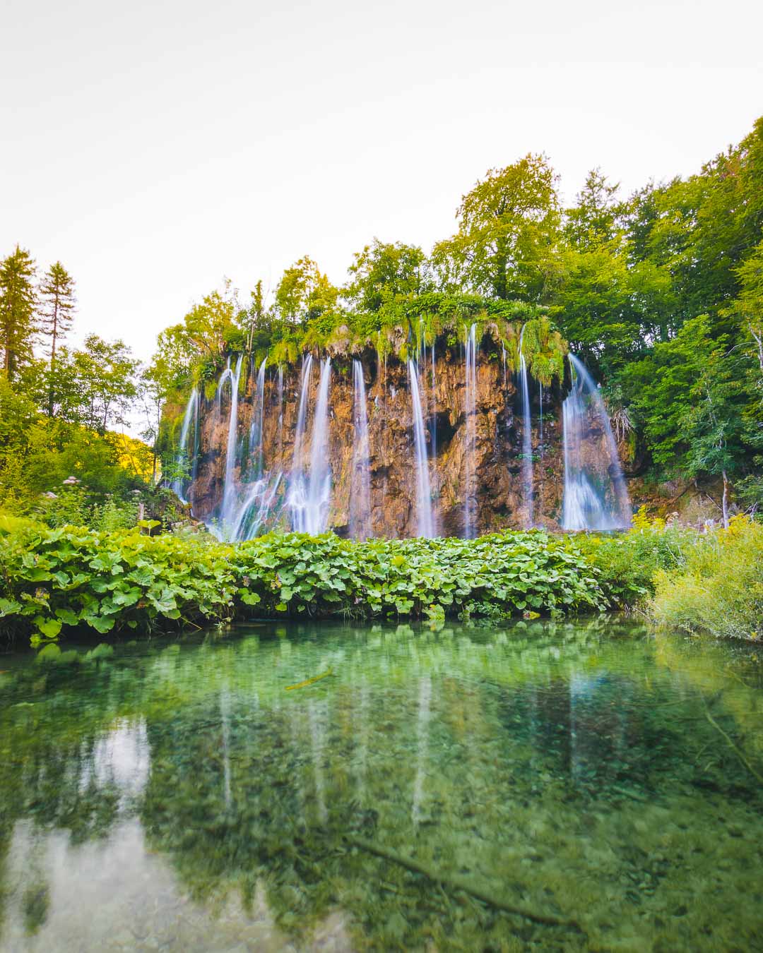waterfall reflection in plitvice up close