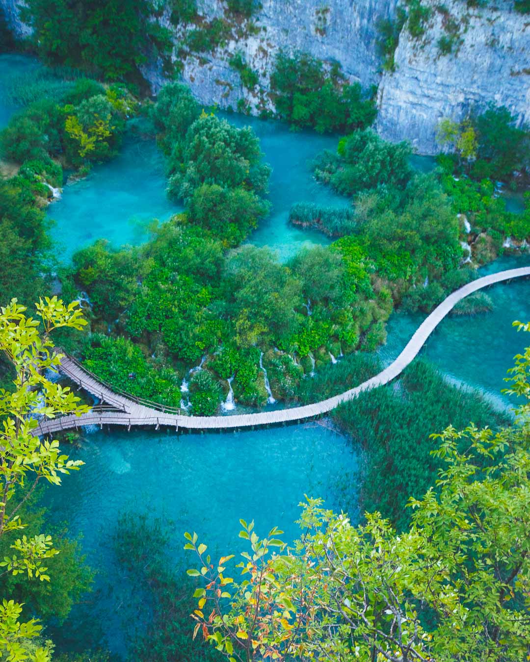 pathway over plitvice lakes from above