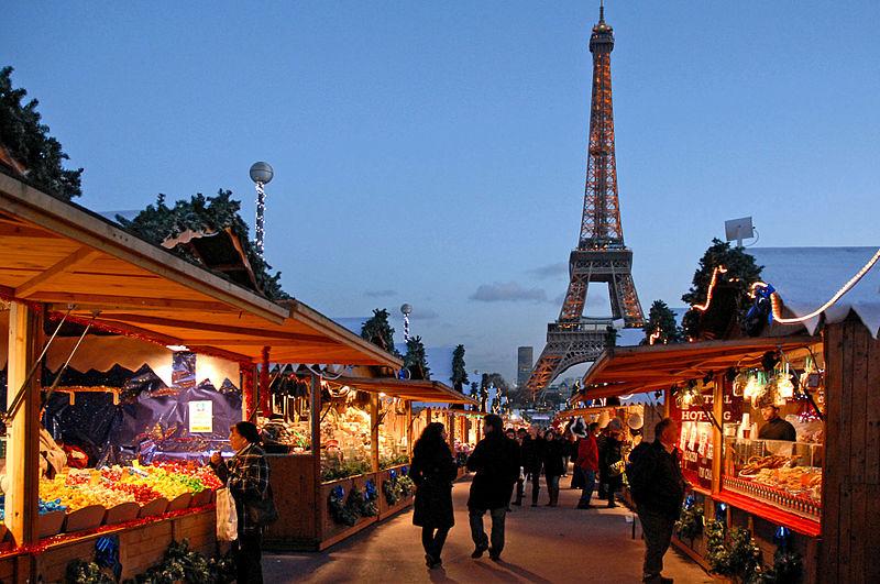 christmas market in paris