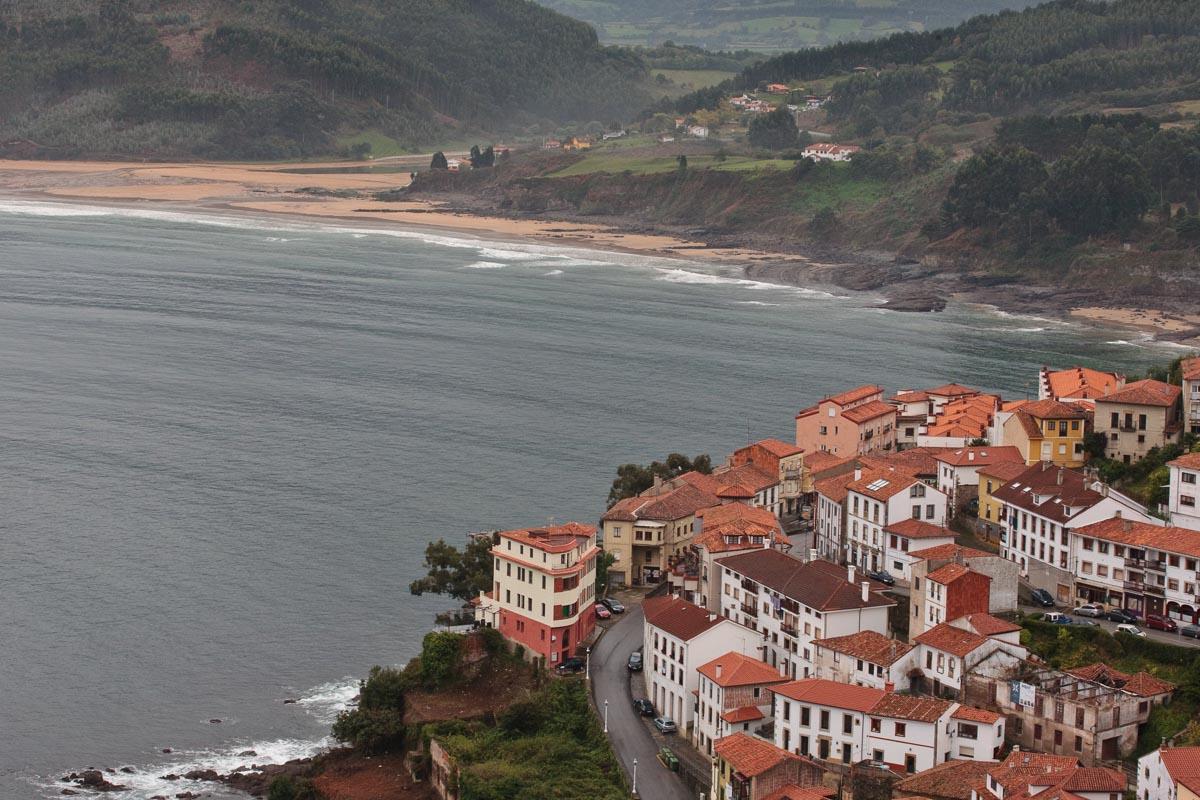 lastres and playa de la griega