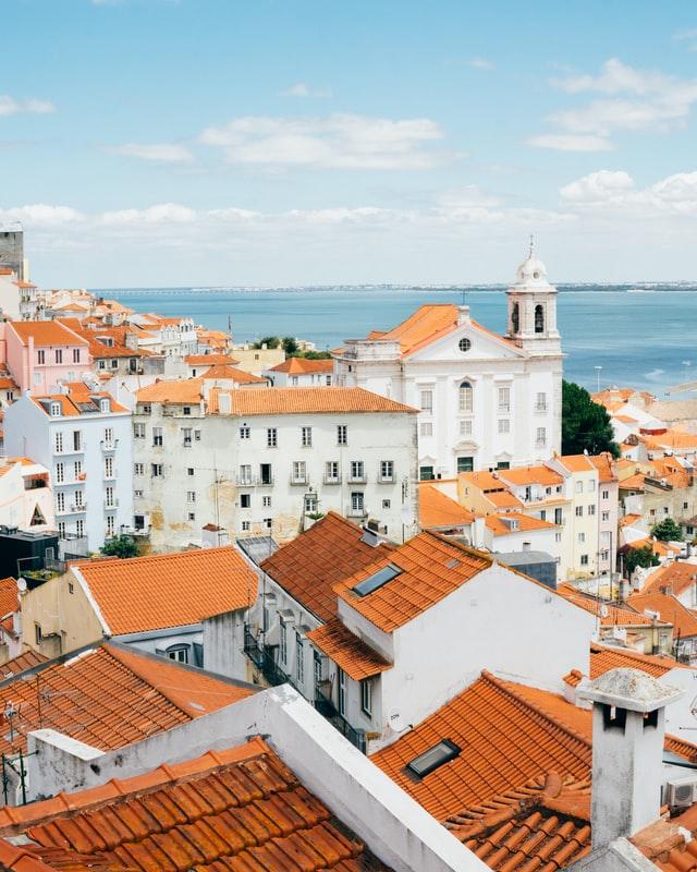 find the best hotels alfama lisbon has to offer