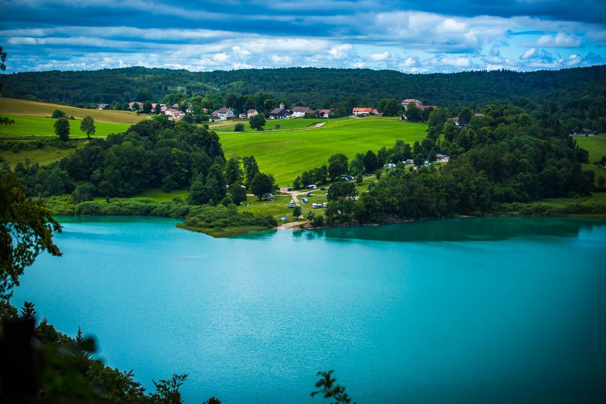 the lac de narlay lake from belvedere du mont des ifs