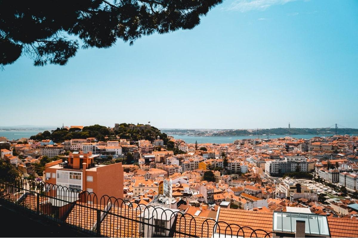 Where to Stay in Lisbon With Family? The Best Places for YOUR Family