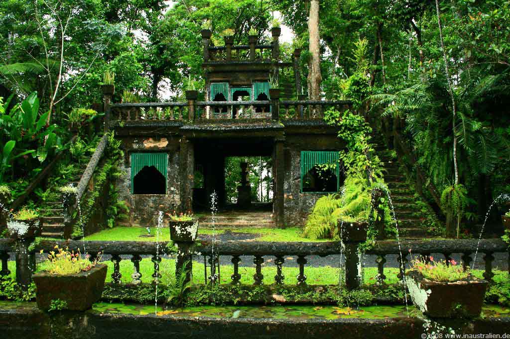 paronella park is a beautiful landmark of queensland