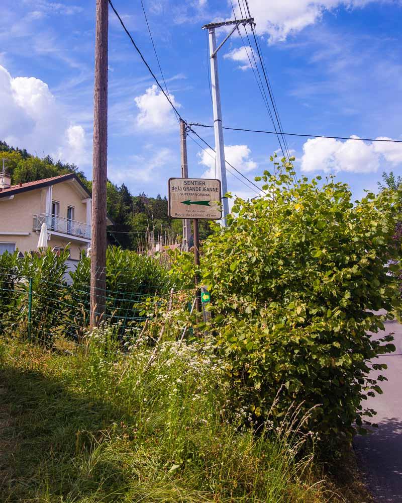 sentier de la grande jeanne sign