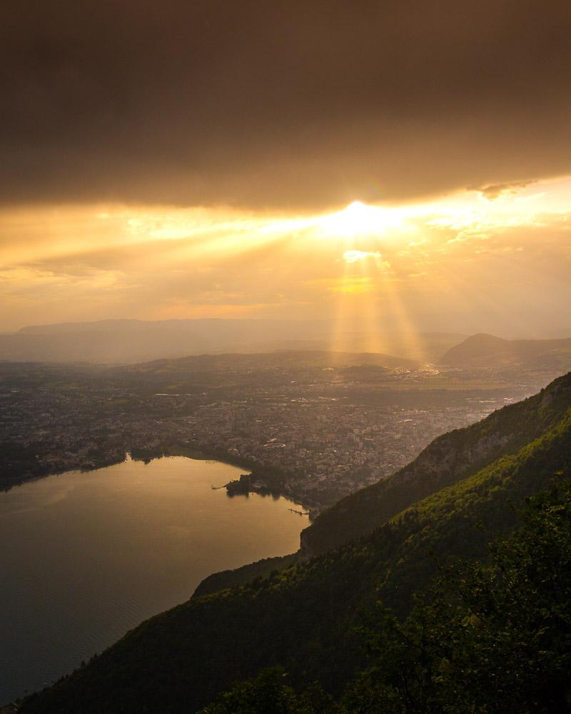 sunset on the mont baron hike