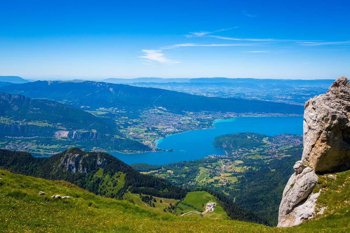 view of the annecy lake from randonnee de la tournette