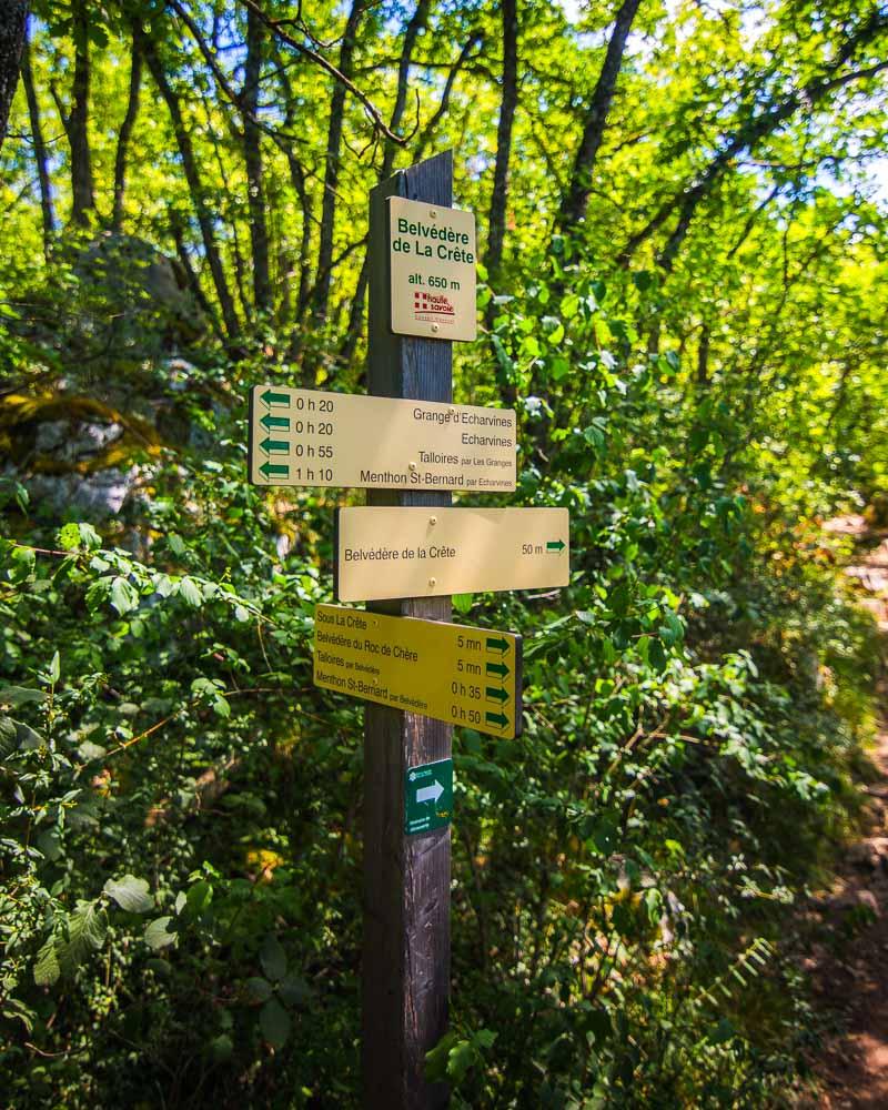 belvedere de la crete hike sign