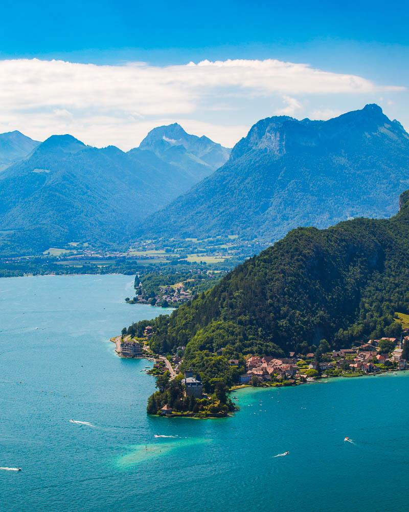 chateau de duingt from roc de chere