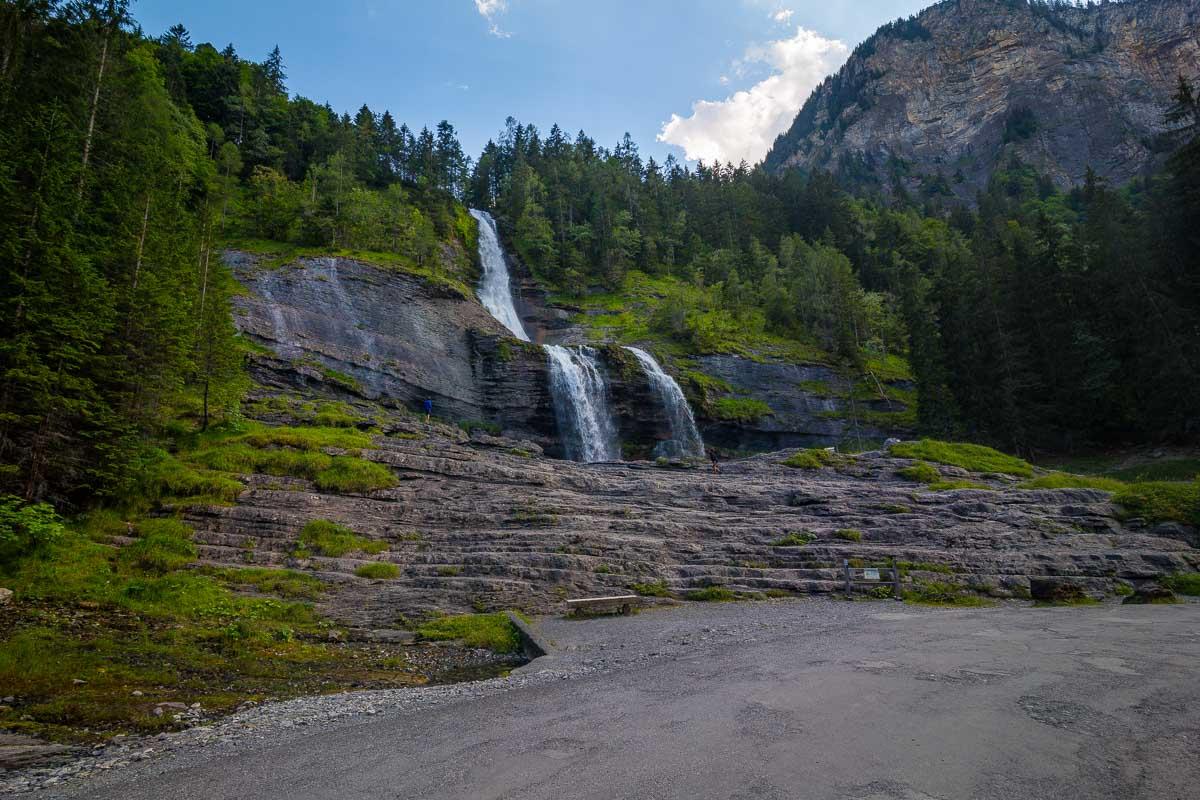 cascade du rouget from the road