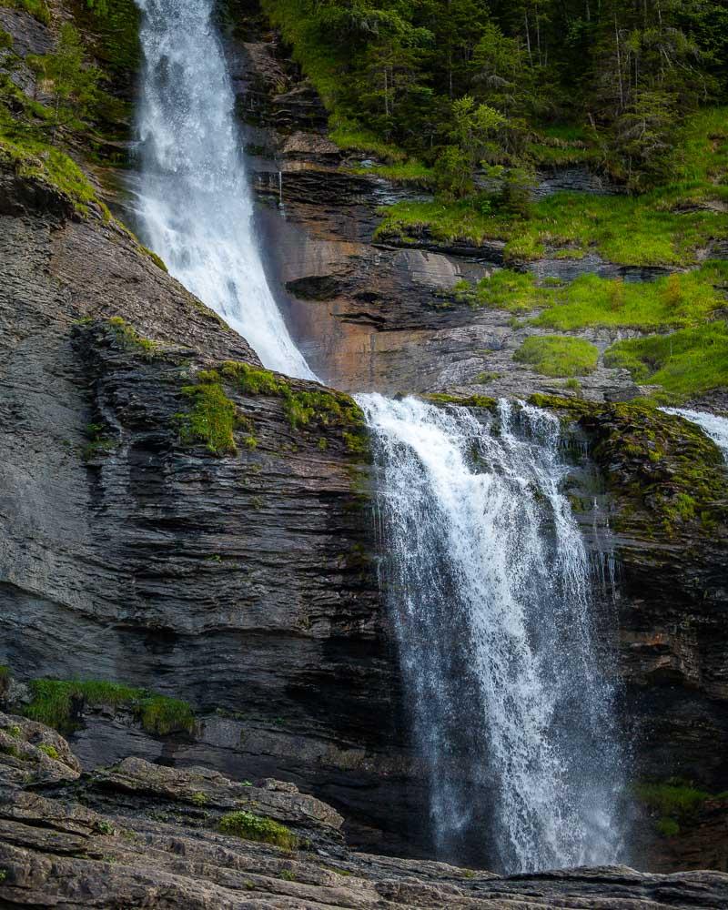 zoom on the cascade du rouget