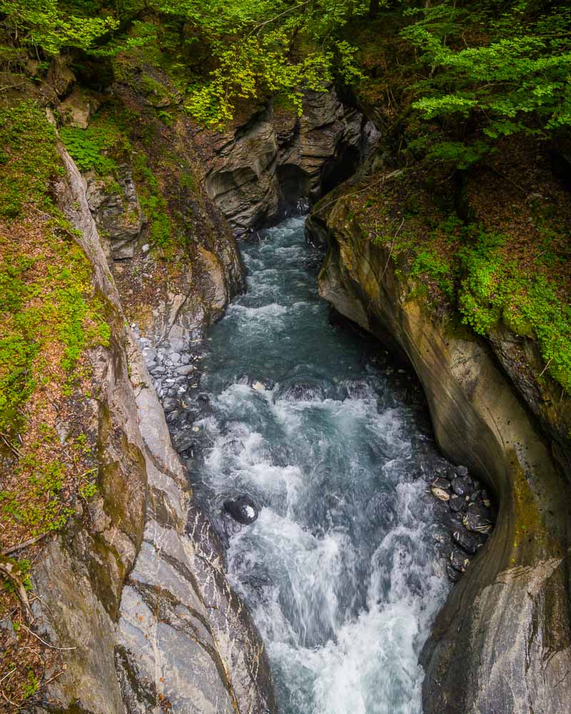 giffre river in gorge