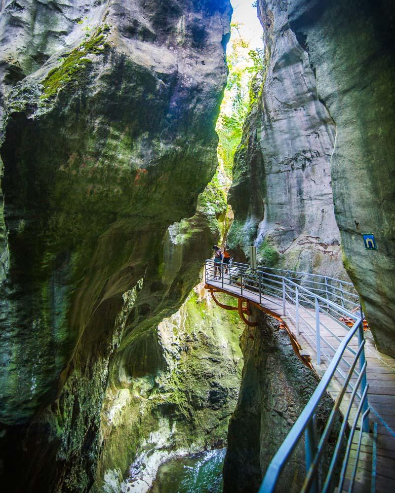 aerial pathway above les gorges du fier