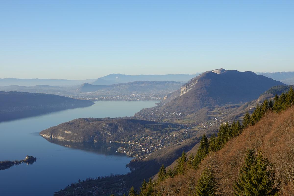 col de la forclaz lake annecy hiking trails