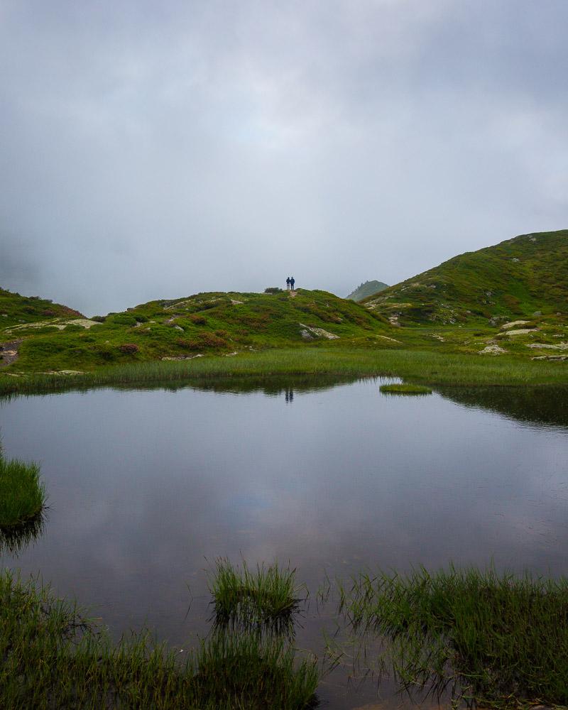 couple of hikers on the pormenaz hike