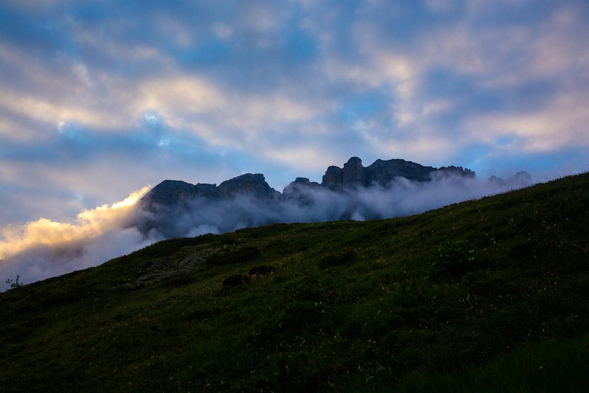 rochers des fiz in the sunset