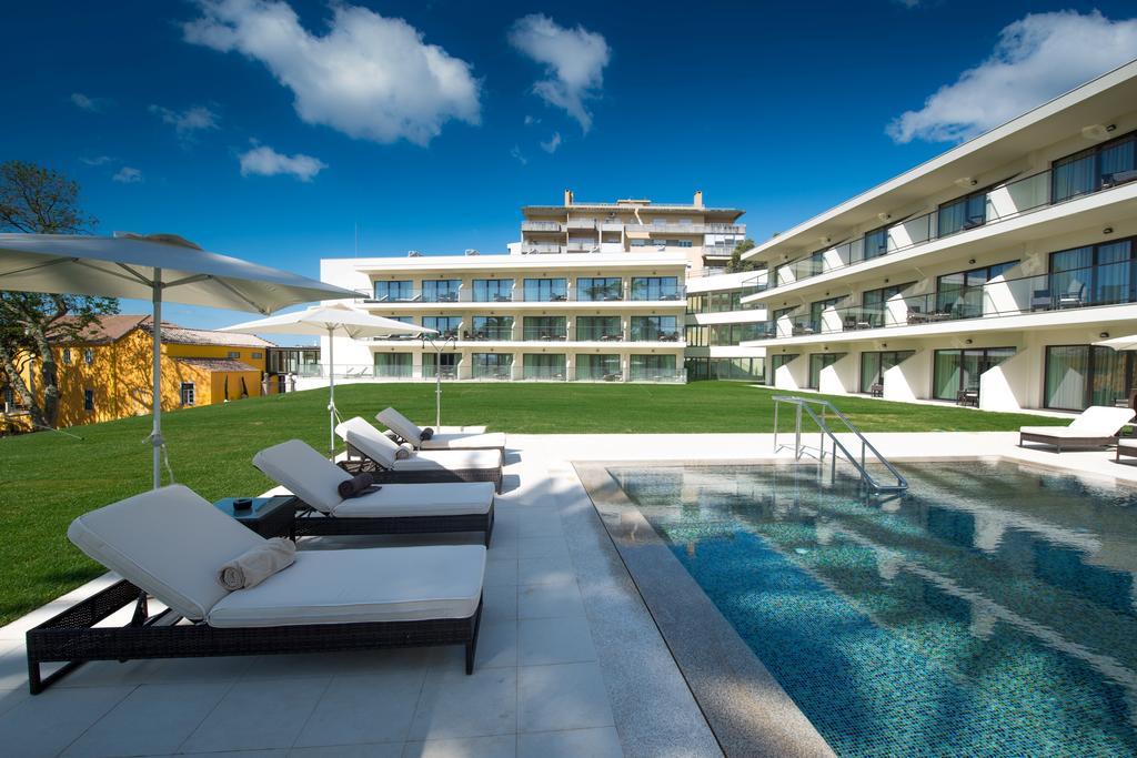 Vila Gale Collection Palacio dos Arcos is one of the best beach hotels in lisbon portugal