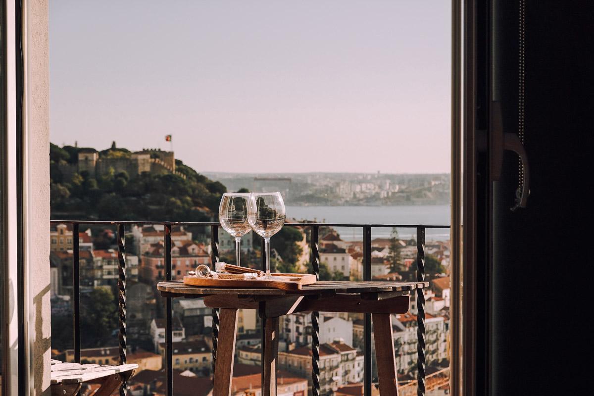 The 16 BEST Hotels on the Beach in Lisbon Portugal – Hotel Reviews