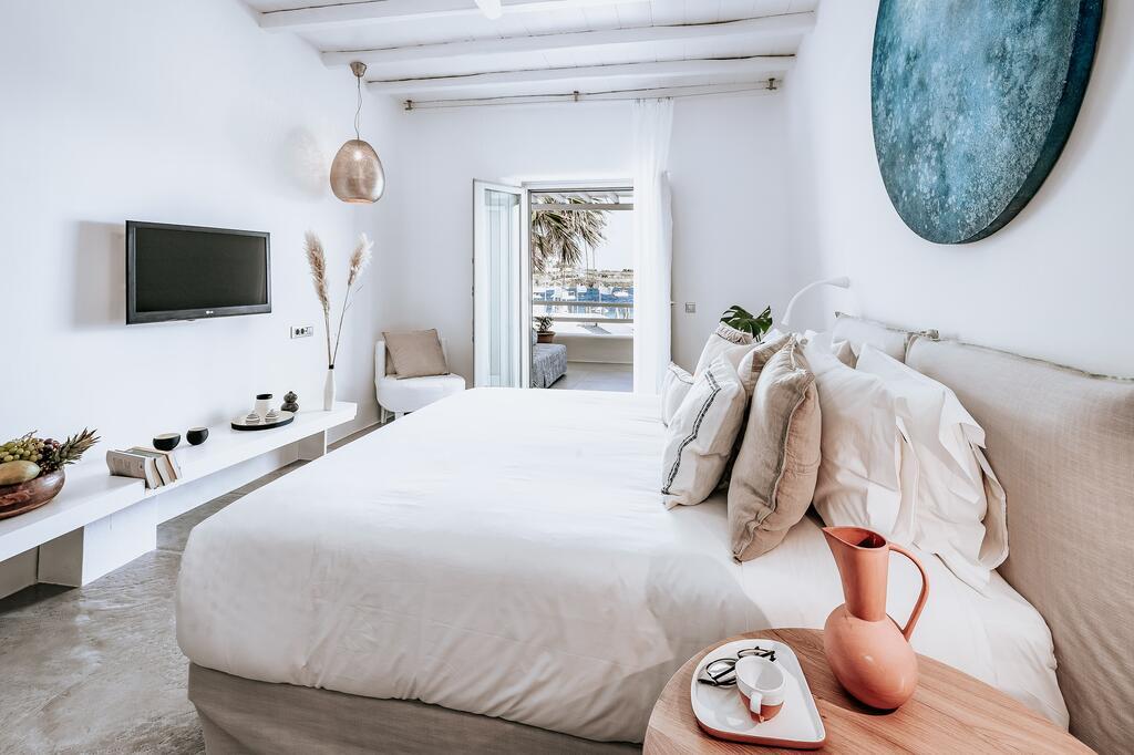 ammos hotel is one of the best luxury boutique hotels in mykonos