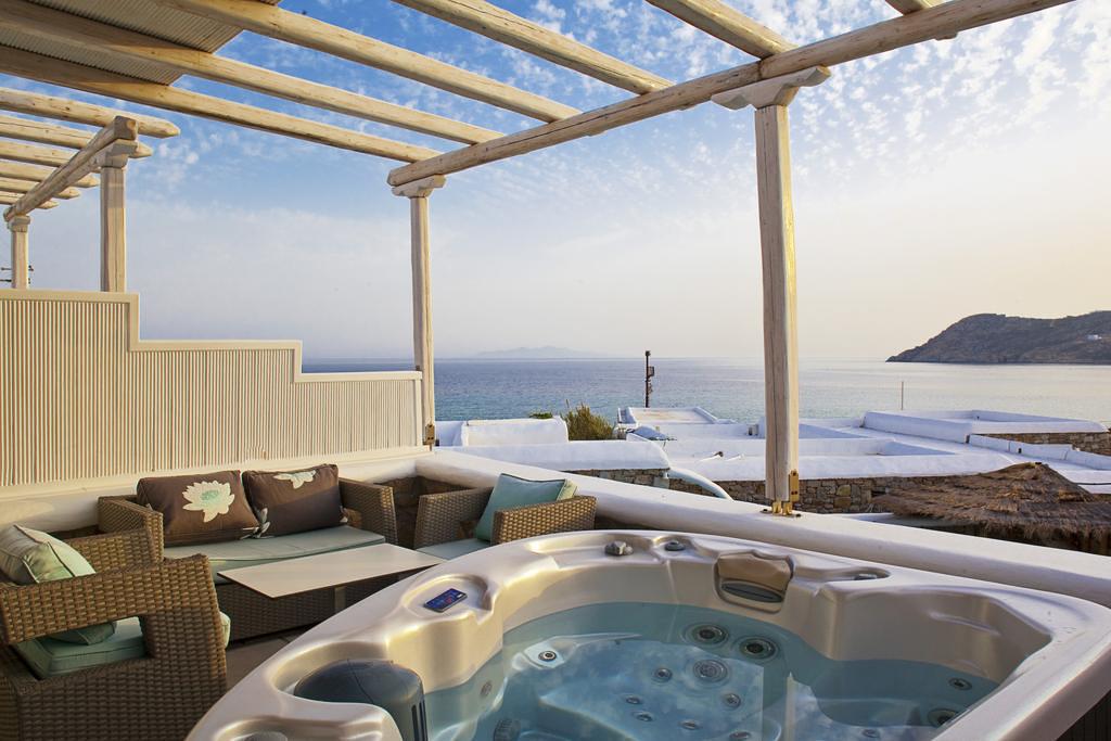 arte and mare is a top beach resort mykonos