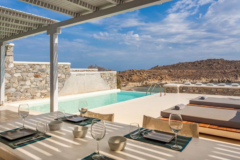 casa del mar is a mykonos luxury boutique hotel with seaview