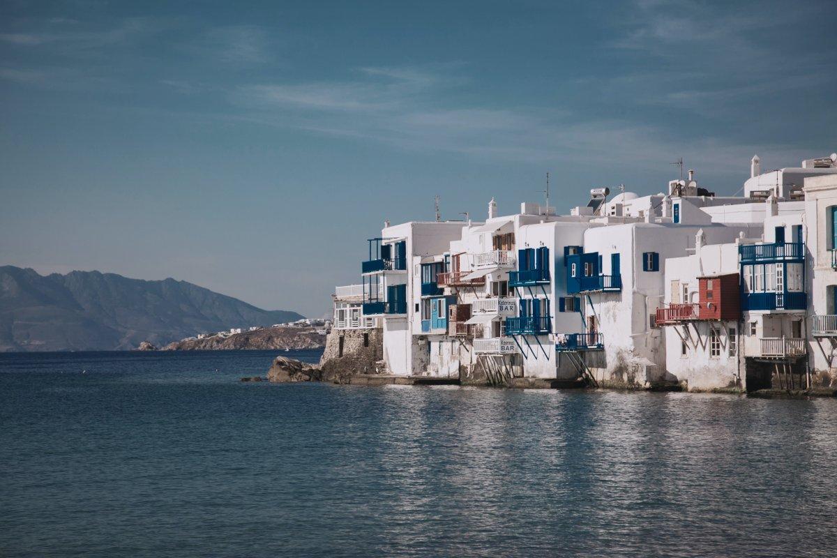 mykonos hotel with private pool