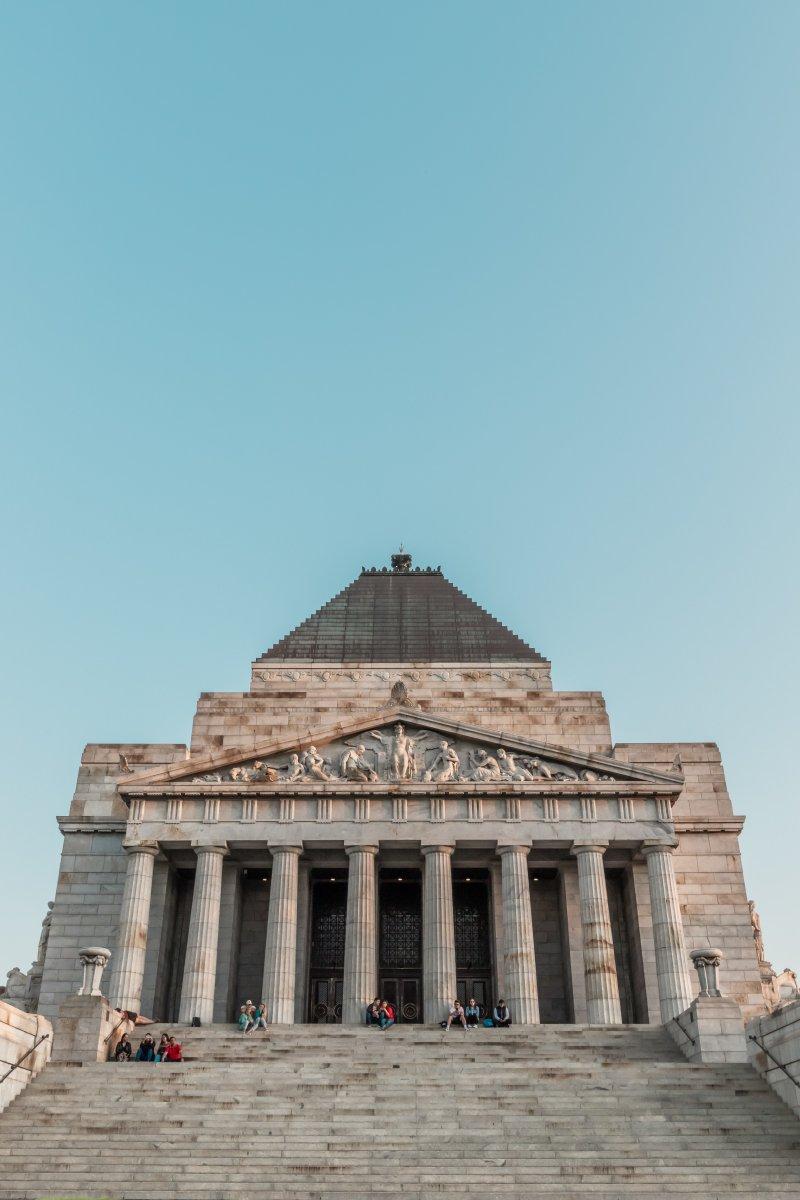 shrine of remembrance in melbourne australia