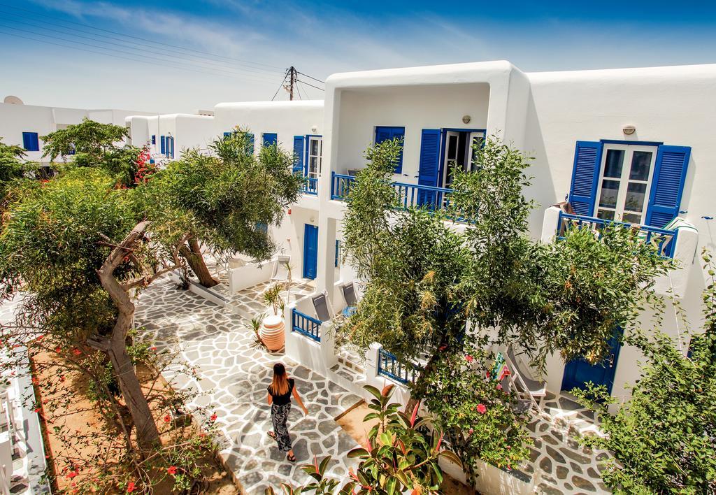 acrogiali is in the best hotels in mykonos for families