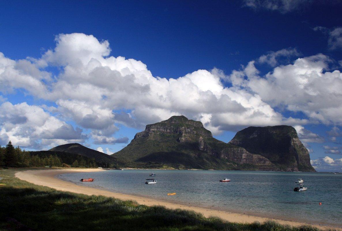 lord howe island is the great natural australian landmarks