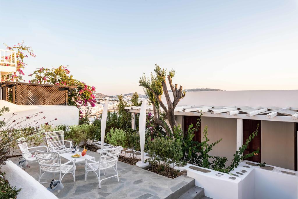melangel is one of the best luxury villas in mykonos greece