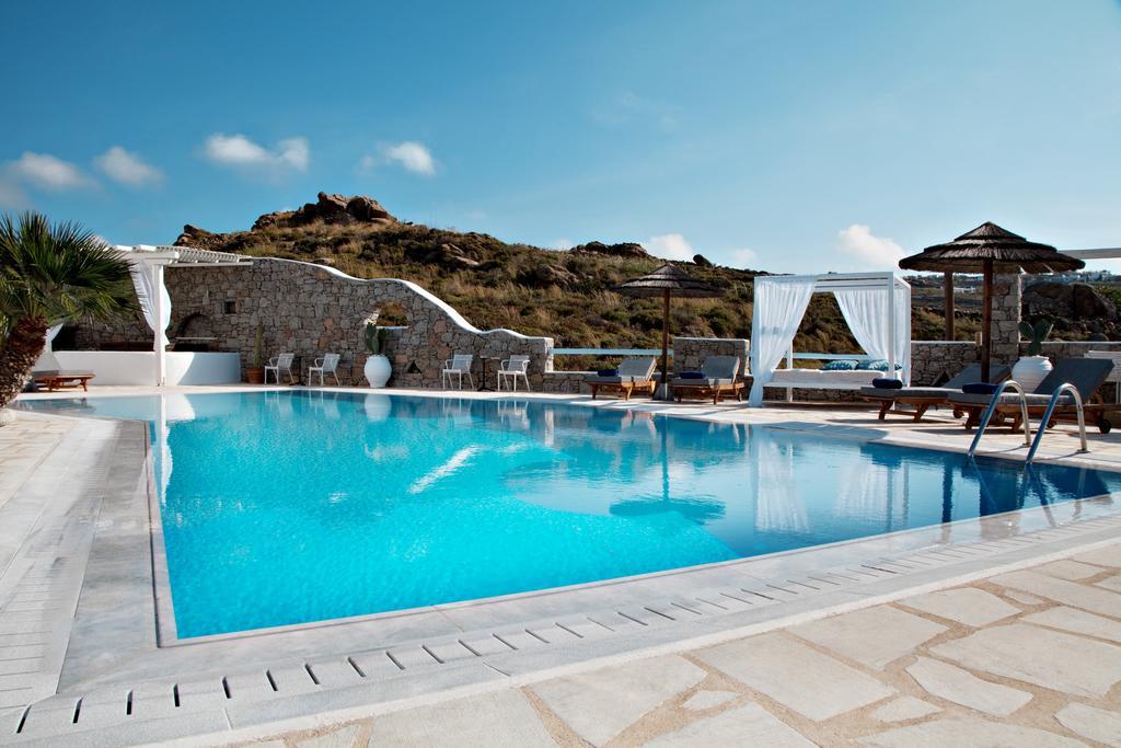 paradise view is a best place to stay in mykonos to party