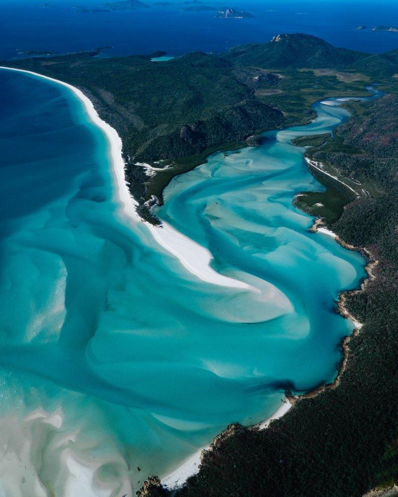whitsundays is in the best australian landmarks and attractions