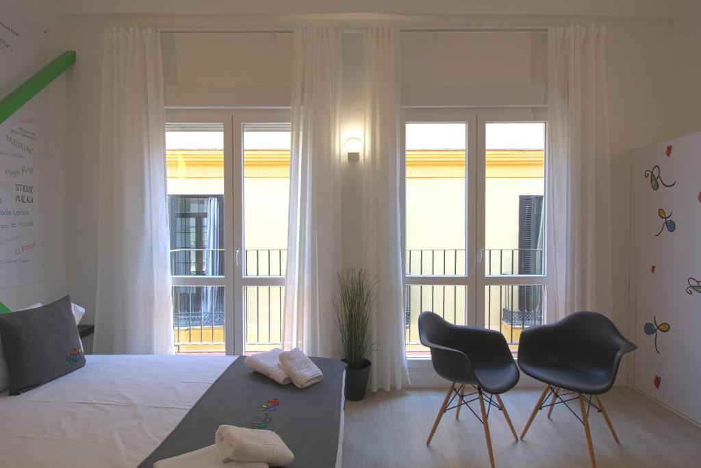 apartamentos romero luna is in the top cheap hotels in malaga city centre