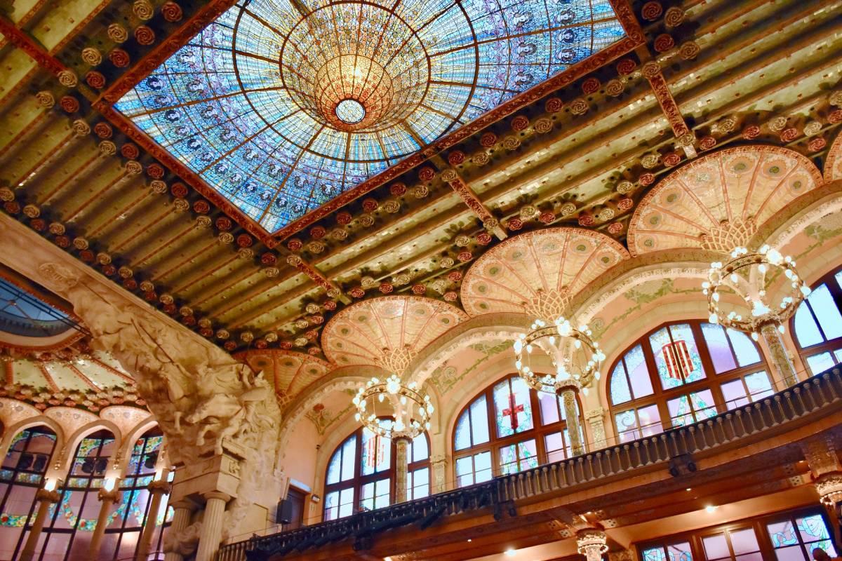 palau de la musica catalana is in the barcelona famous landmarks