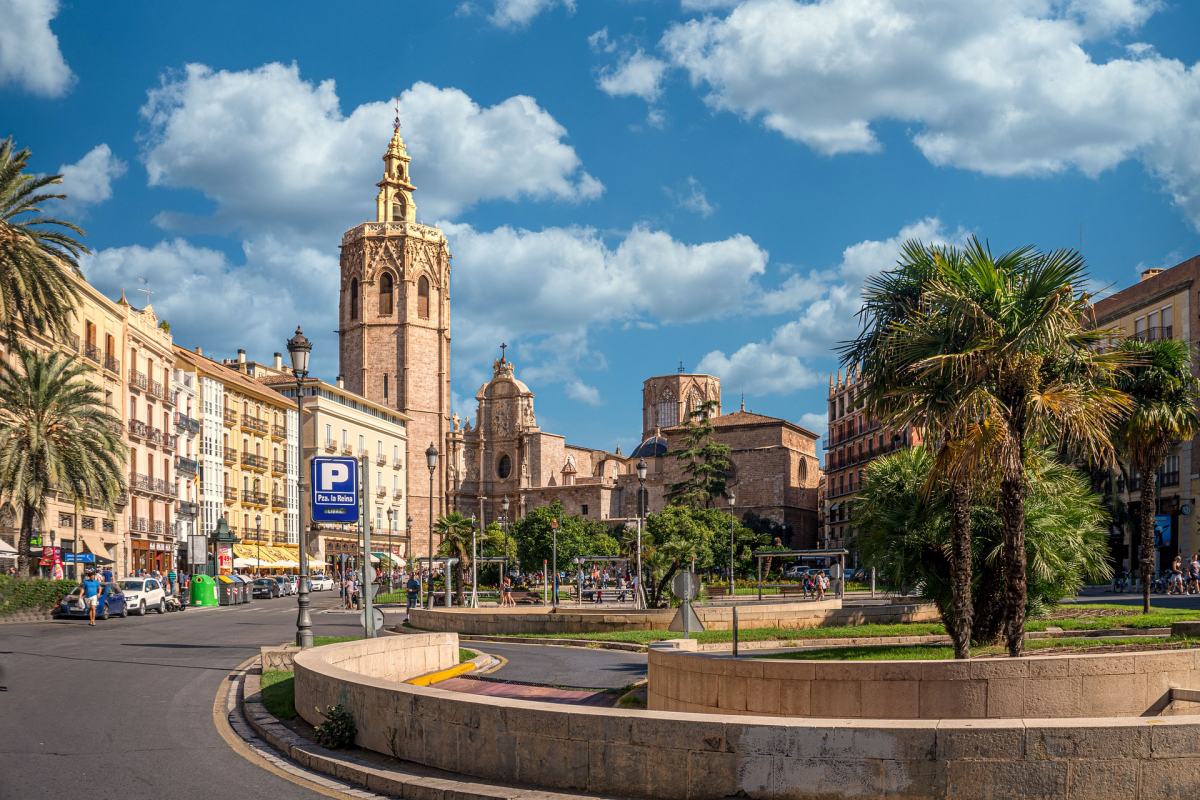 plaza de canovas gran via