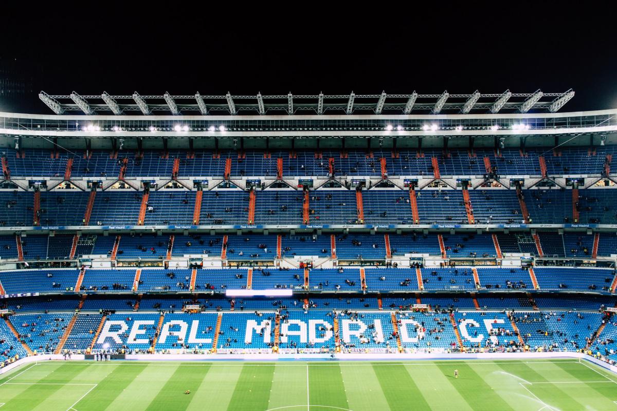 santiago bernabeu stadium