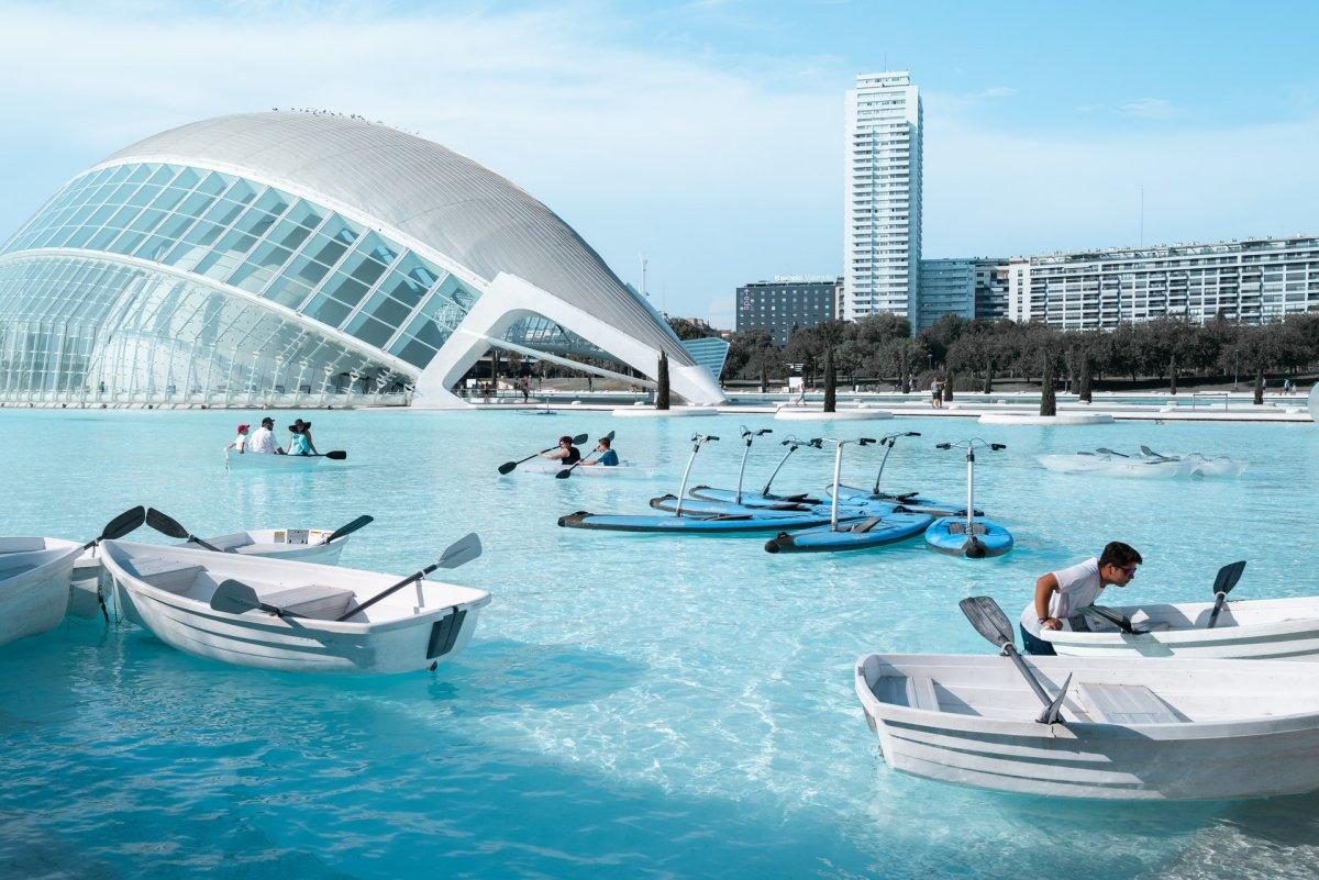 the city of art and science in valencia