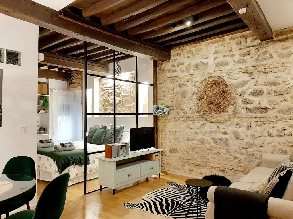 apartamento loft alcazar is the best hotel toledo has to offer