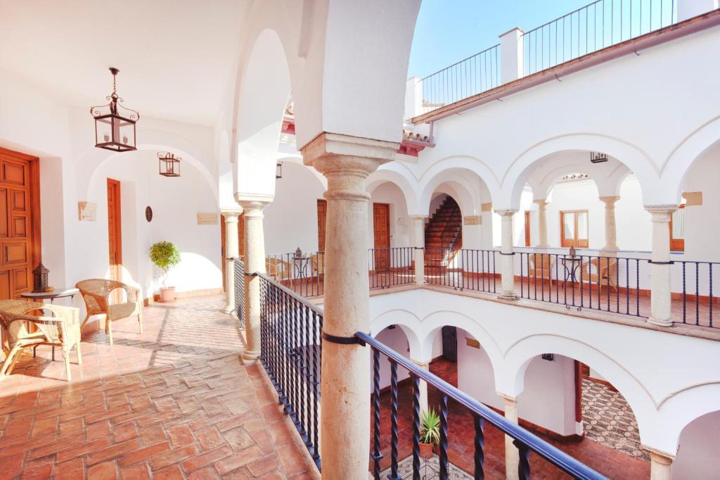 apartamentos casa del aceite is a top boutique hotel in cordoba