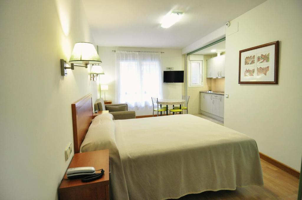 hotel apartamentos aralso is one of the best segovia aparrtments