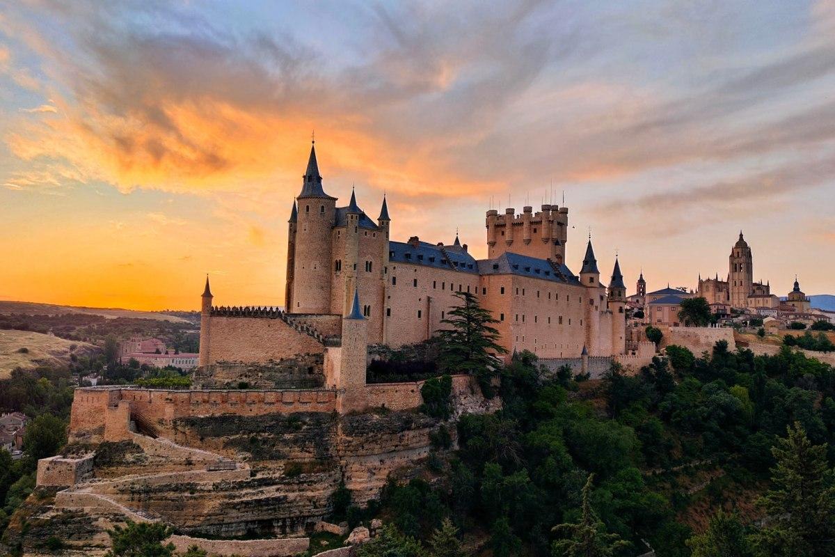 [Reviews] The 13 Best Hotels in Segovia, Spain