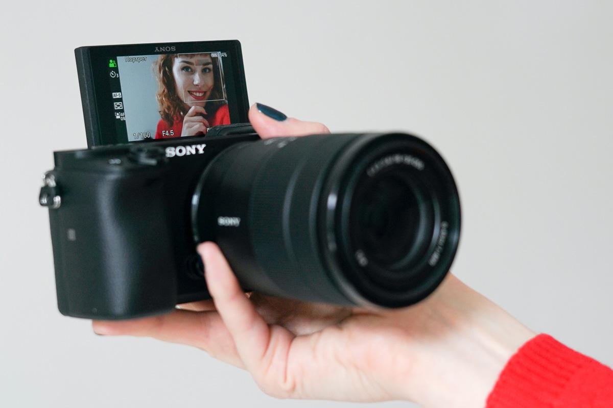 The Best Vlogging Lenses for Sony a6400
