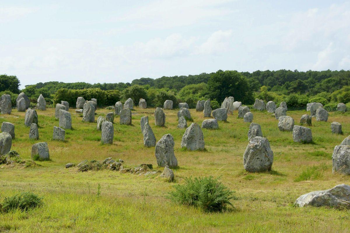 carnac stones