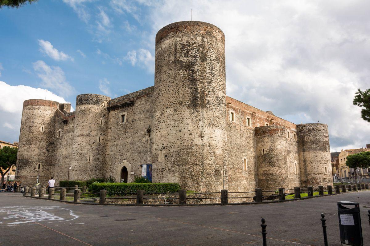 21 Famous Landmarks In Sicily Italy 100 Worth A Visit Kevmrc